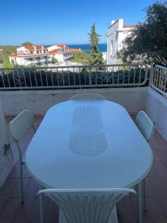 Appartement vue mer 5 minutes à pied de la plage - Draps et serviettes non fournis - Llança - 9
