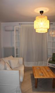 Yolanda 's House - 6