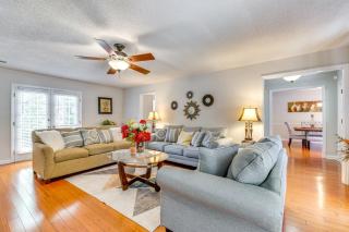 Powder Springs Home with Grill 11 Mi to Six Flags! - Powder Springs - 7