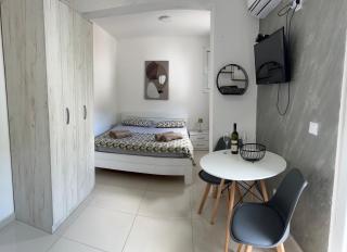 Apartments AS - Budva - 2