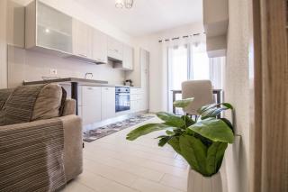 Cozy Apartment with Terrace near the Airport! - Olbia - 0