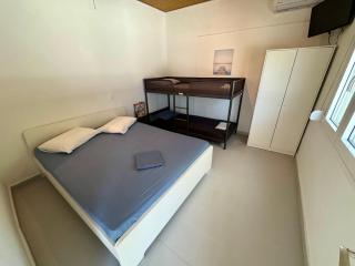 Gregory's Guest House - Stomio - 7