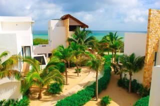 Corcomoran Luxury beachfront house - Telchac Puerto - 1