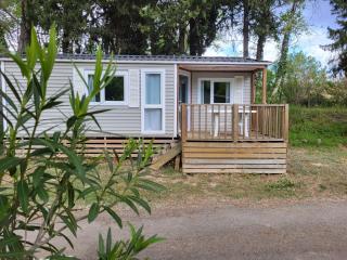 Camping Le Val de Cesse - 1