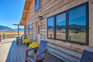 Stunning Mountain Views Livingston Cabin with Deck! - Livingston - 9