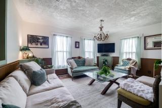 2 Houses 20 Mins to Beach - Sleeps 16 - Brunswick - 8