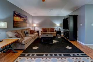 Bear Crossing 503 - 9