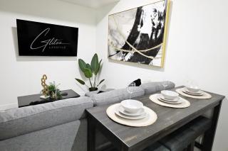 Elegant Escape with King Bed, Long Stays, WEM, Disney - 4