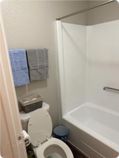 Prime Urban Escape-STEPS to NRG & Minutes from TMC - Houston - 4