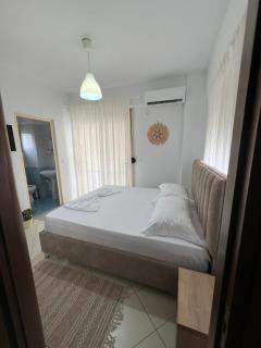 Helios Rooms - Sarandë - 1