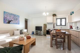 Newbulit Apartment 1km from the center of Chania - Chania - 7