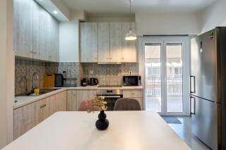 6th Floor Urban Flat - Atene - 3