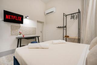 Mimi's Rooms - Charming Old Town - Bari - 3