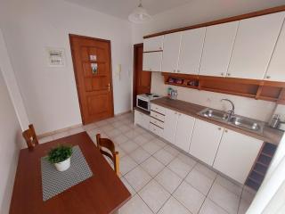 Eleni's Apartments Igoumenitsa - Γκαρσονιέρα 2ου ορόφου επιπλωμένη, εξωπλισμένη - 4