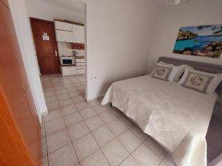 Eleni's Apartments Igoumenitsa - Γκαρσονιέρα 2ου ορόφου επιπλωμένη, εξωπλισμένη - Igoumenitsa - 1