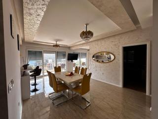 Deluxe Apartments 3-rooms - 2