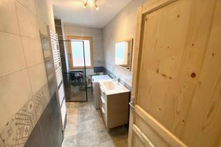 Apartment for 4 to 6 people with a 60m terrace - Saint-Jean-de-Maurienne - 6