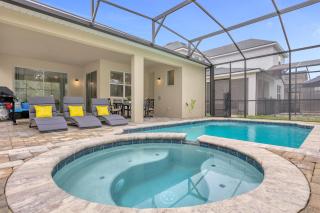 Upstay - Solara Resort Retreat w Pool and Hot Tub - Kissimmee - 0