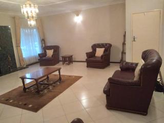 Ashley's Guest House - 6