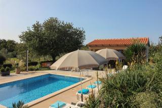Wonderful villa Palera II with pool, immersed in the nature near the beach - Ližnjan - 0