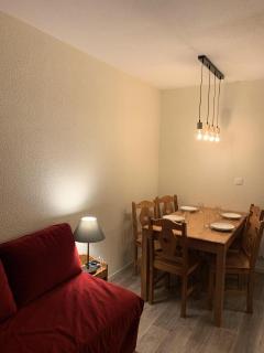 Résidence Licorne - Appartement chaleureux · Accès direct aux pistes · Vue pistes · Casier à skis MAE-7744 - 8