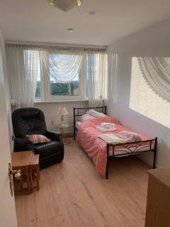 Zentrales Rooftop-Apartment mit Balkon für bis zu 5 Personen - Marl - 5