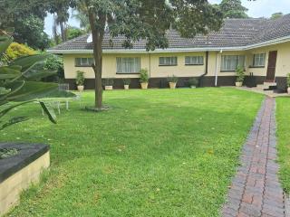 Ashley's Guest House - 0