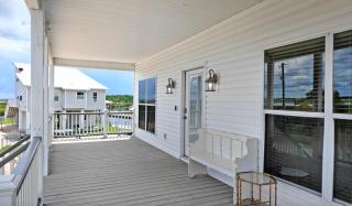 Getting Nauti at the Bay - 5