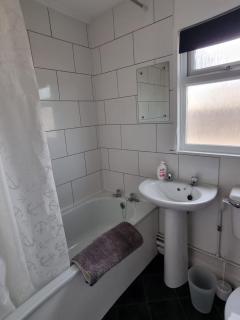 115 Modern South Facing Chalet on Sunbeach in Scratby Near Great Yarmouth - 6