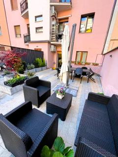 Terrace Charming in Milano Centrale - Milan - 8
