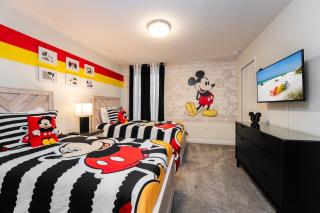 Spacious 8BR Villa by Disney World w Private Pool - Kissimmee - 2