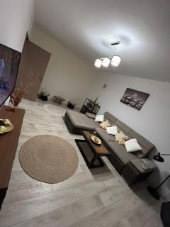 Cozy Apartment 130E by Plaza - Bucharest - 7