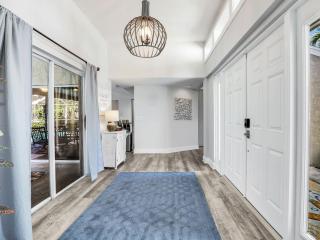 5 Beds 3 BDR 2 Bath Heated Pool, Grill, Patio - 8