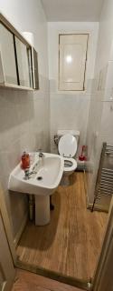 No Frills & Nothing Fancy 1 Bed Studio City Centre - Cardiff - 2
