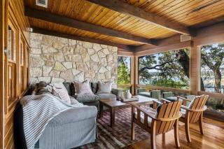 Lakefront Cabins - Boat Dock - Firepit - Hudson Bend - 9