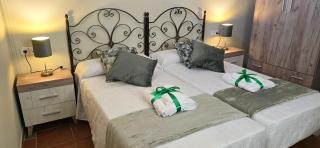 VILLA CASTELLA Acogedora casa para familias con piscina y jardín cerca del mar - 3