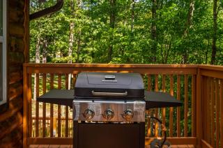 Stunning Mountain Views~ Private Hot Tub~ New - 2