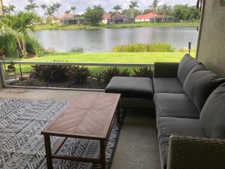 Tropical Lake house resort style living pet friendly - Cape Coral - 8