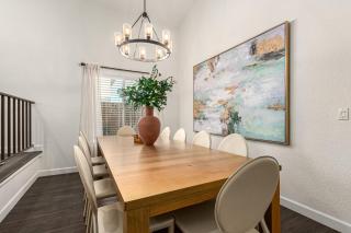 NEW Spanish Wells Retreat Pool & Spa Billiards BBQ - Phoenix - 3