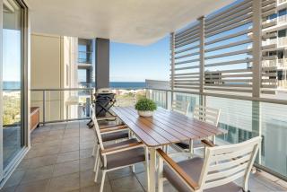 Ocean Breeze Retreat: Kings Coastal Apartment - Caloundra - 4