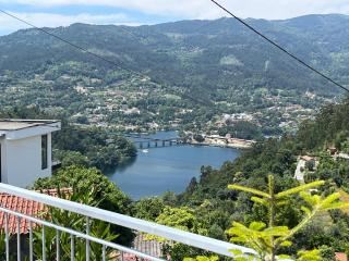 Casa da Lage - Gerês - Piscina privada - Vistas rio, campo e serra - 2 áreas de estar com lareiras - Gerês - 6