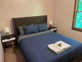 Perfectly located Waterhill home - 5