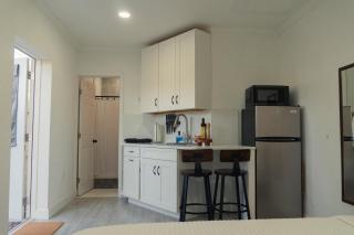 Sovereign studio- Free parking & Self check-in - 9
