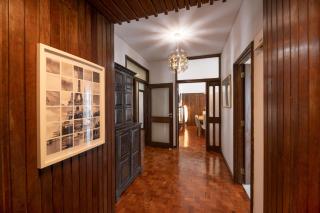 FLH Porto Spacious Apartment with Balcony - 8