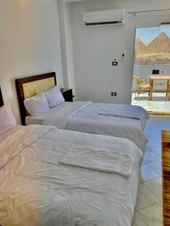 Anubis Pyramids View - Cairo - 3