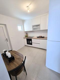 New 2 Bedroom, 2 Bathroom Apartment in Pisak - Pisak - 4