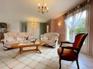Gîte familial et chaleureux avec jardin clos, garage, et proche de Blois, animaux bienvenus - FR-1-491-446 - Orchaise - 3