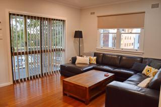 Beach House 24 Gregory Street - Bring your own linen - South West Rocks - 3