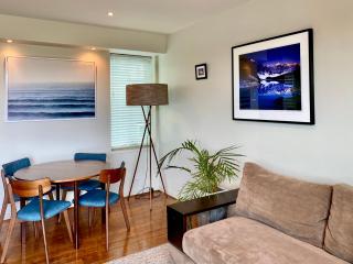 Beautiful 1-Bed in St Kilda w Parking & Terrace - 9