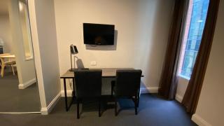 Chic 1-bedroom Apartment in Melbourne CBD - 4